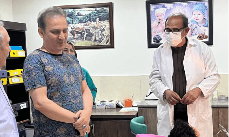 غربالگری پزشکی کودکان مهرآفرین در مازندران با همراهی درمانگاه امام حسین(ع) و حضور عمو فیتیله