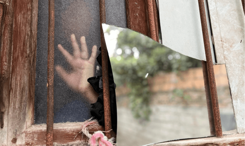 در روزهای سخت، کنار هم می‌مانیم