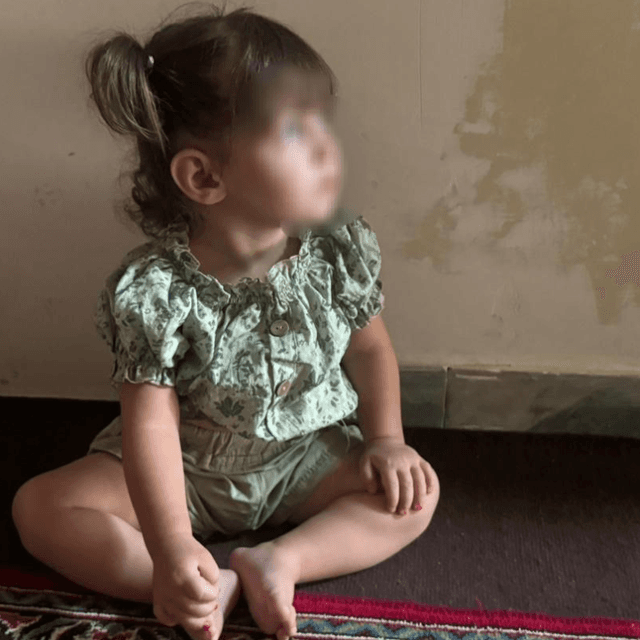 الین و برادرش؛ محبوس در سکوت، چشم‌به‌راه شما