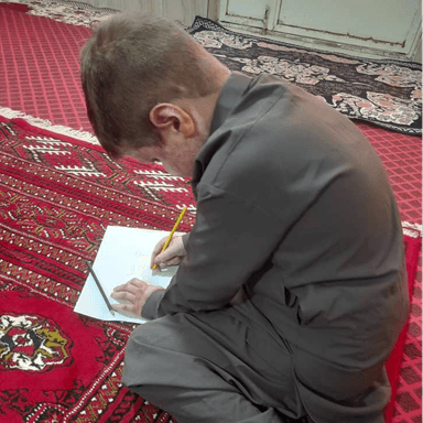 او بیشتر از هر کسی به فرشته‌ها نیاز دارد