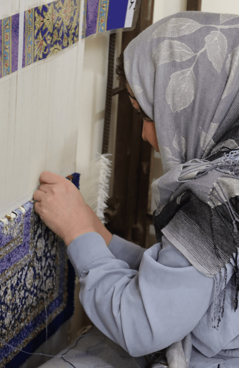 همه چیز را بردند؛ جز امید این مادر را