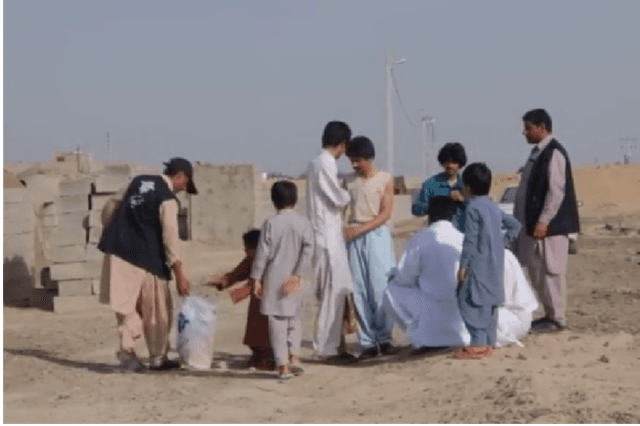 پخش ارزاق در کرونا در شهرستان سیستان و بلوچستان